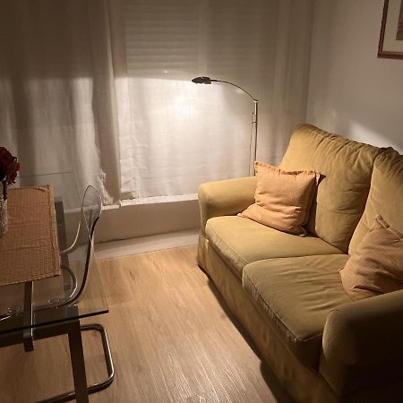 Moderno Apartamento En Casco Historico Sevilla Eksteriør billede