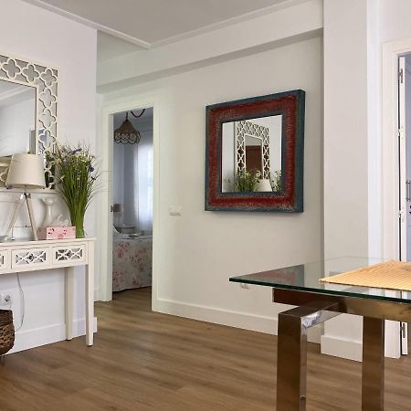 Moderno Apartamento En Casco Historico Sevilla Eksteriør billede