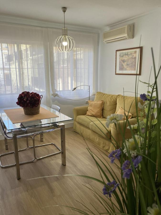 Moderno Apartamento En Casco Historico Sevilla Eksteriør billede